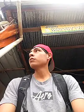 Snapshot of elmazitogrande chatting on December 28, 12:14 pm elmazitogrande online show from December 28, 12:14 pm