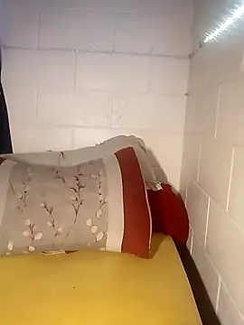 k1oudE online show from March 22, 5:18 pm