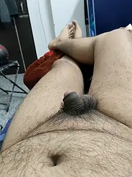 Snapshot of indian_lover3 chatting on February 22, 3:32 pm indian lover3 online show from February 22, 3:32 pm