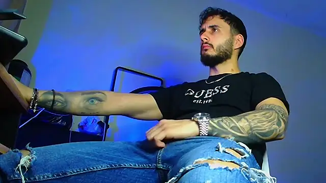 XanderCage99 online show from April 7, 11:05 pm