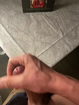 leisurelycriminal online show from February 13, 6:30 am