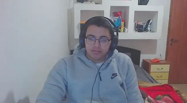 HotNatanIsraeli online show from February 27, 5:36 pm