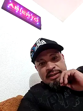 VDorseJHill6 online show from March 4, 5:36 am