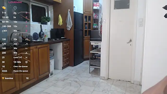 todddantes25 online show from February 1, 10:13 pm