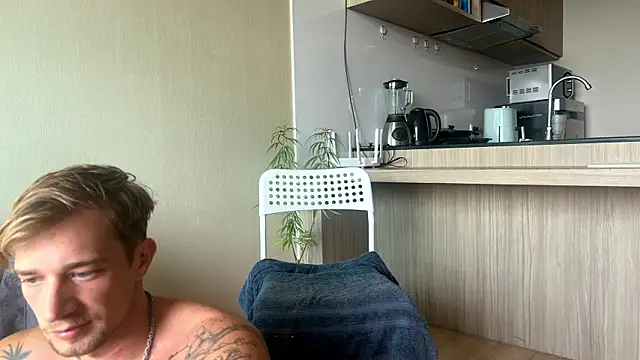 YourMarsLove online show from January 25, 2:04 am