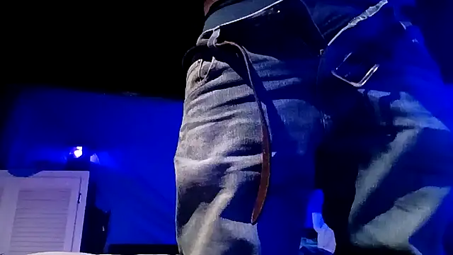 hesjustafriend online show from January 11, 6:28 am