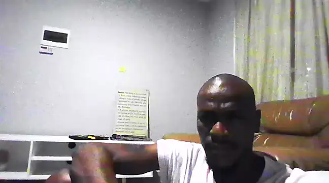 Snapshot of 1NakedTruth chatting on February 4, 8:59 pm 1NakedTruth online show from February 4, 8:59 pm
