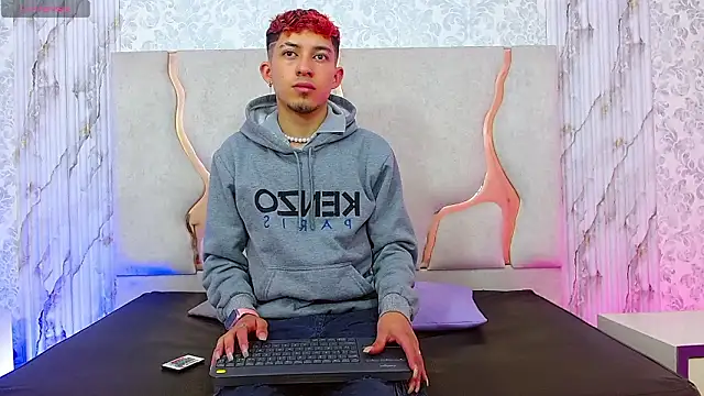 Axel tay online show from February 2, 12:46 pm