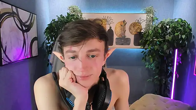 John Weasley online show from October 22, 12:31 pm