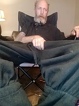 filthymind619 online show from February 1, 1:04 am