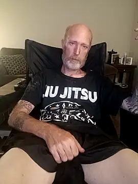 Snapshot of filthymind619 chatting on October 15, 4:09 am filthymind619 online show from October 15, 4:09 am