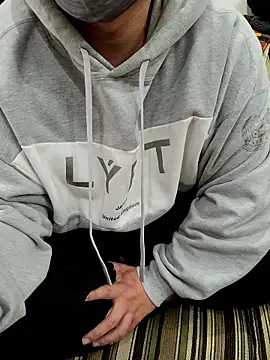 K0718 online show from February 20, 6:26 am