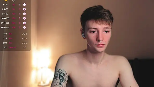Snapshot of Calvin_Polanski chatting on October 5, 5:22 am Calvin Polanski online show from October 5, 5:22 am