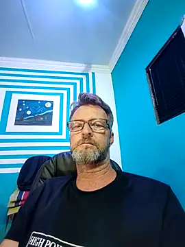 itsmeyes69 online show from February 21, 8:38 pm