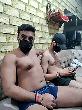 vaibhavchugh38 online show from March 16, 4:45 pm