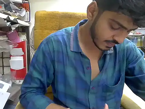 cute modell online show from September 19, 12:49 pm