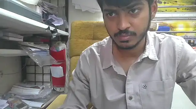 cute modell online show from February 22, 9:23 am