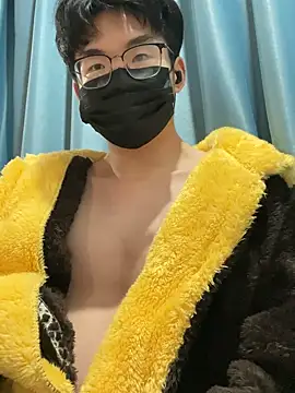 Snapshot of yfx468 chatting on March 10, 4:25 pm yfx468 online show from March 10, 4:25 pm