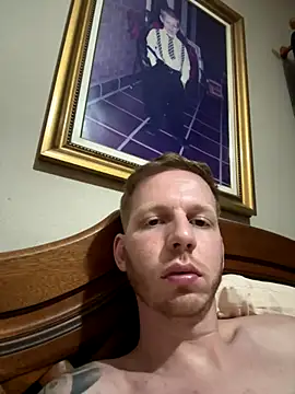 Snapshot of ig0r120 chatting on October 4, 1:10 am ig0r120 online show from October 4, 1:10 am