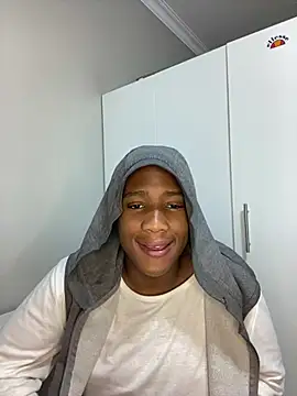 snotLoud online show from February 12, 7:35 pm