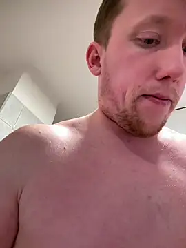 Sklavesucht2025 online show from February 11, 9:35 pm