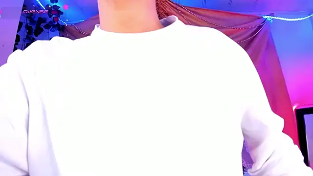 Ethan Boyy online show from December 23, 3:15 am