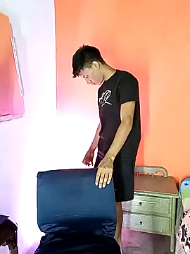 matteo rivas online show from February 21, 3:43 pm