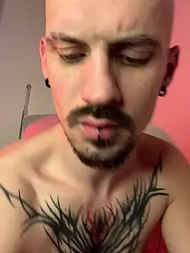 AssHunter4k online show from January 26, 6:38 am