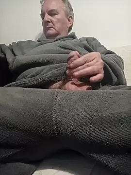 Paolo7619 online show from October 8, 11:20 pm