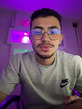 Thonny-becker online show from April 25, 11:46 pm