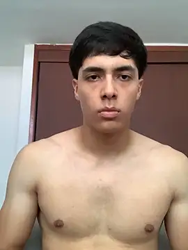 max ryderr online show from February 10, 8:21 pm