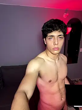 max ryderr online show from October 29, 7:00 am