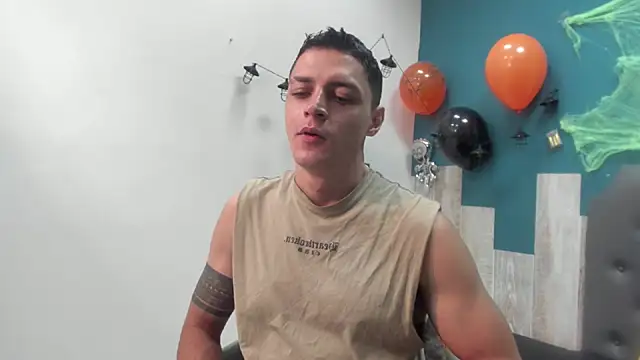 Frank Millers online show from October 24, 9:27 pm