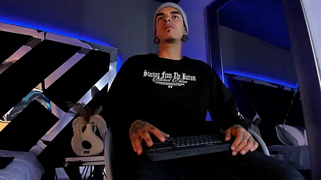 kaletattoo online show from February 25, 2:58 am