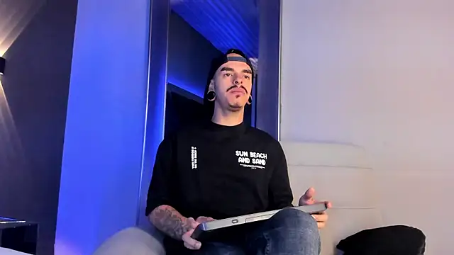 kaletattoo online show from October 20, 11:25 am