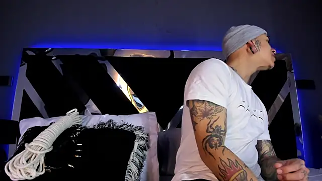 kaletattoo online show from February 8, 7:38 pm