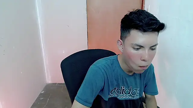 Alexxx lov online show from September 11, 1:10 pm