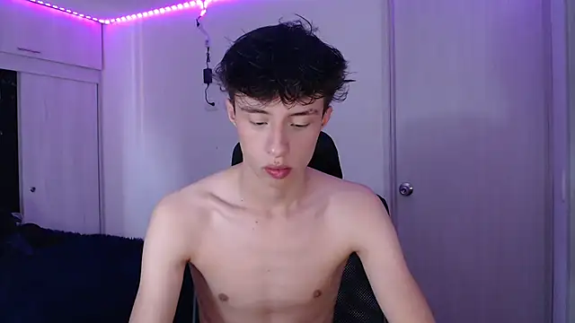 Juanmres online show from February 18, 7:44 pm