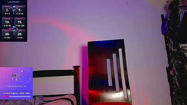 Santiago-Thompson online show from February 3, 12:32 pm