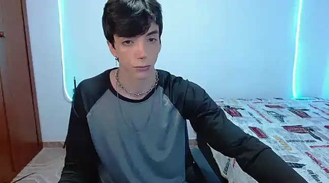 H3ll B0I online show from March 6, 5:14 am