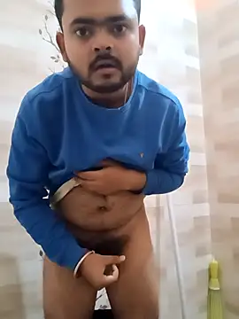 guavam65 online show from February 21, 6:42 pm