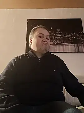 Pourleplasirs online show from February 5, 10:44 pm