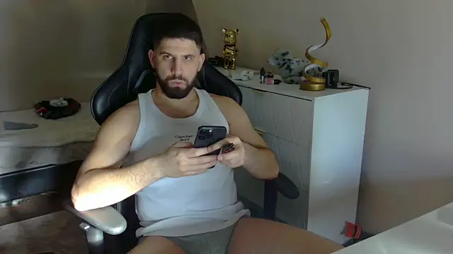 lucas kazimm online show from February 6, 1:54 pm