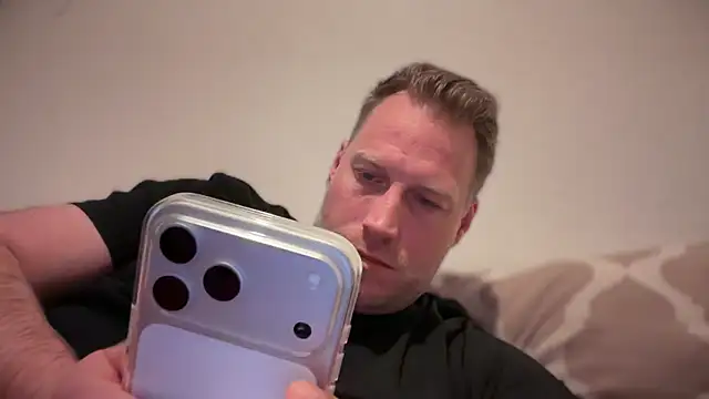 Christian87xxx online show from March 18, 5:38 pm