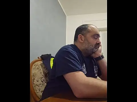 fuocovivo4 online show from March 13, 7:20 pm