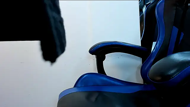 roan birkin online show from December 13, 7:53 pm