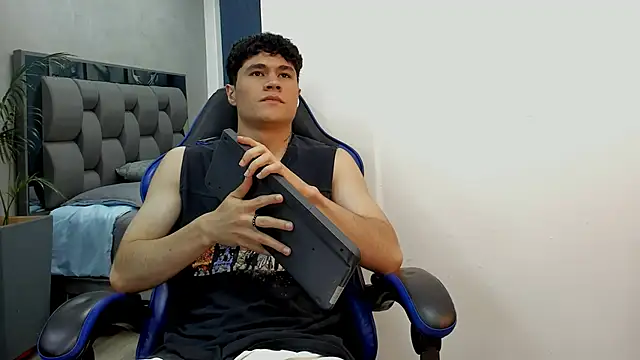 roan birkin online show from November 6, 9:29 pm