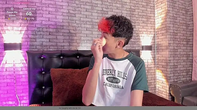 Allen Starck online show from February 16, 8:40 pm