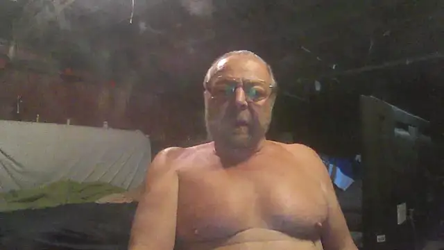 Snapshot of mercuryice chatting on September 28, 6:06 pm mercuryice online show from September 28, 6:06 pm