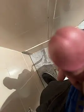 sark0606 online show from February 27, 6:51 pm